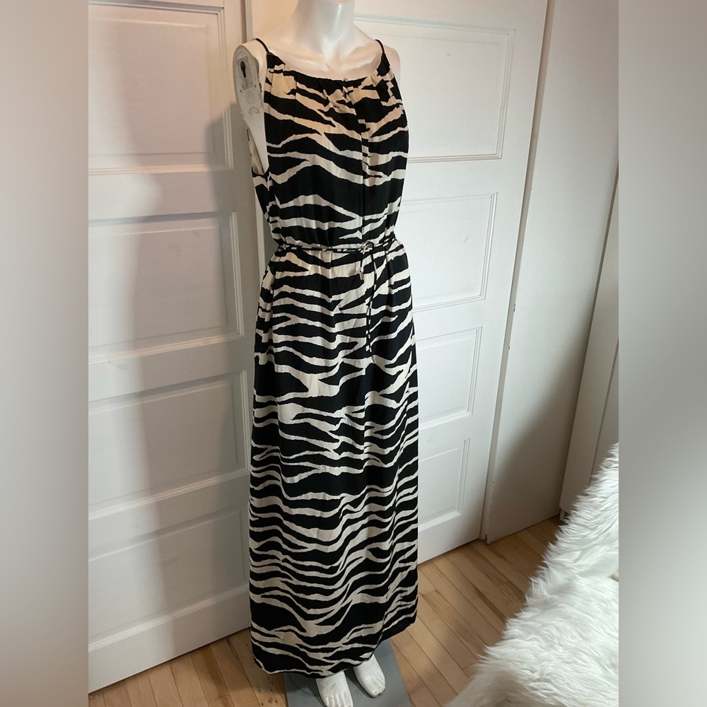 H&M DRESS